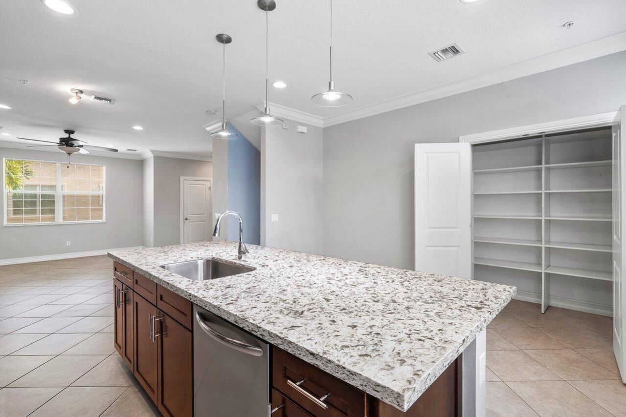 224 S Federal Highway, Unit 4, Lake Worth Beach, FL 33460 Photo