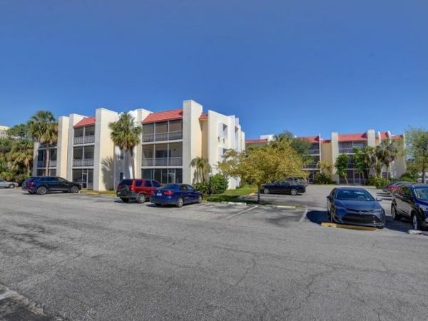 626 NW 13th Street, Unit 16, Boca Raton, FL 33486