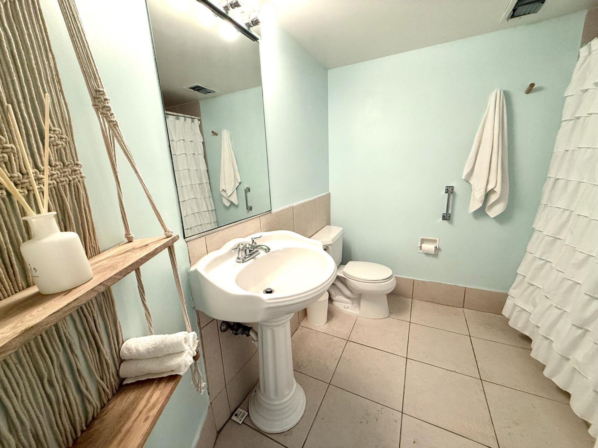 2800 N Ocean Drive, Unit A-24d, Singer Island, FL 33404 Photo