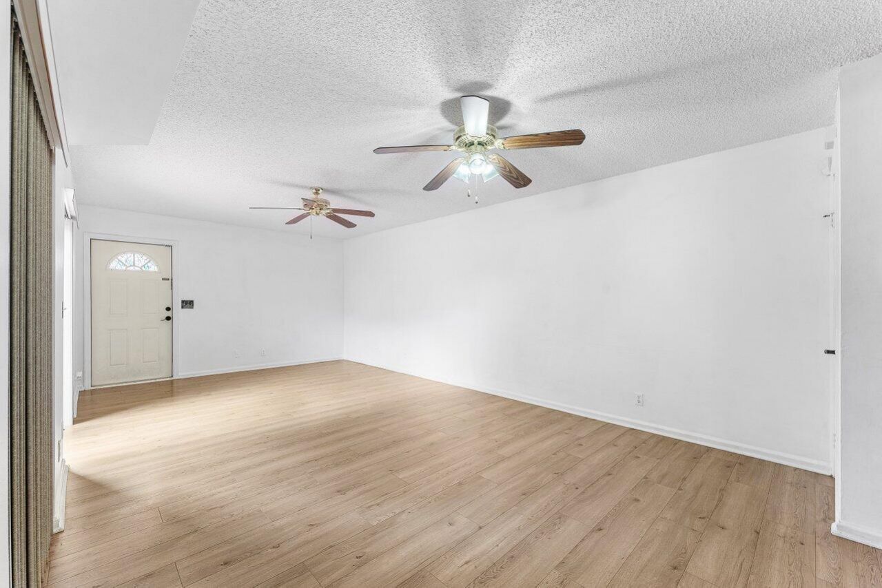 6115 Seven Springs Boulevard, Greenacres, FL 33463 Photo