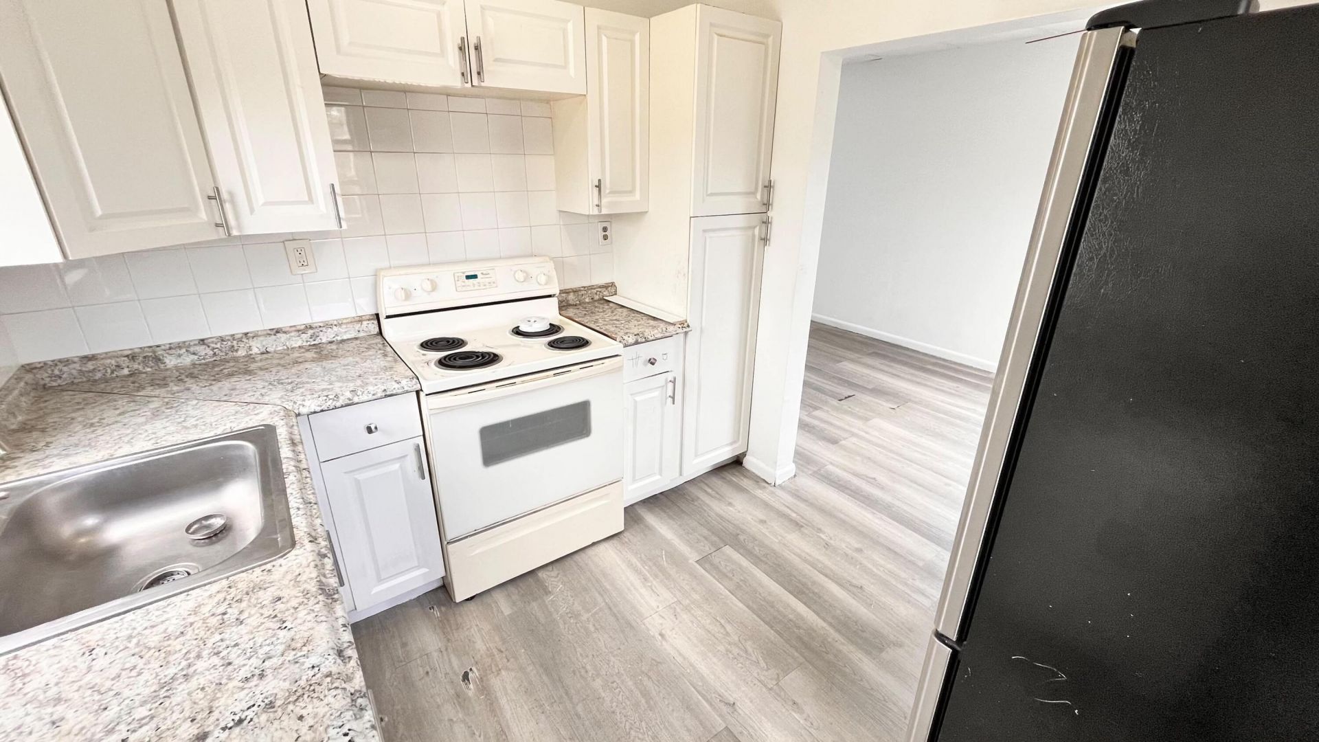 1000 W Lakewood Road, Unit 6, West Palm Beach, FL 33405 Photo
