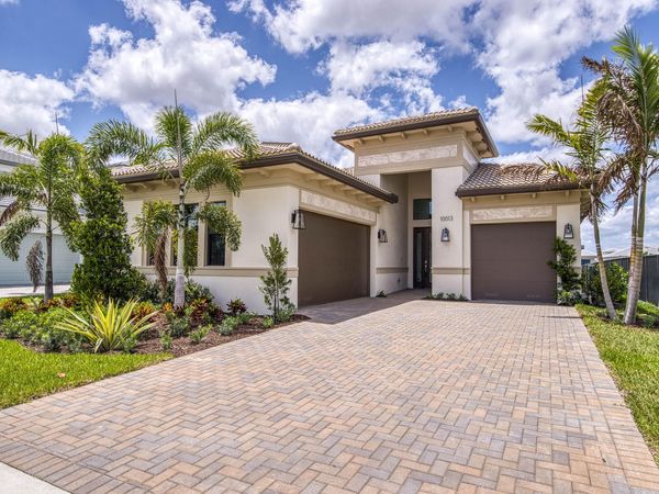10013 Bird Watch Way, Palm Beach Gardens, FL 33412
