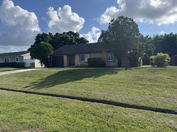 1841 SW Mcallister Lane, Port St. Lucie, FL 34953
