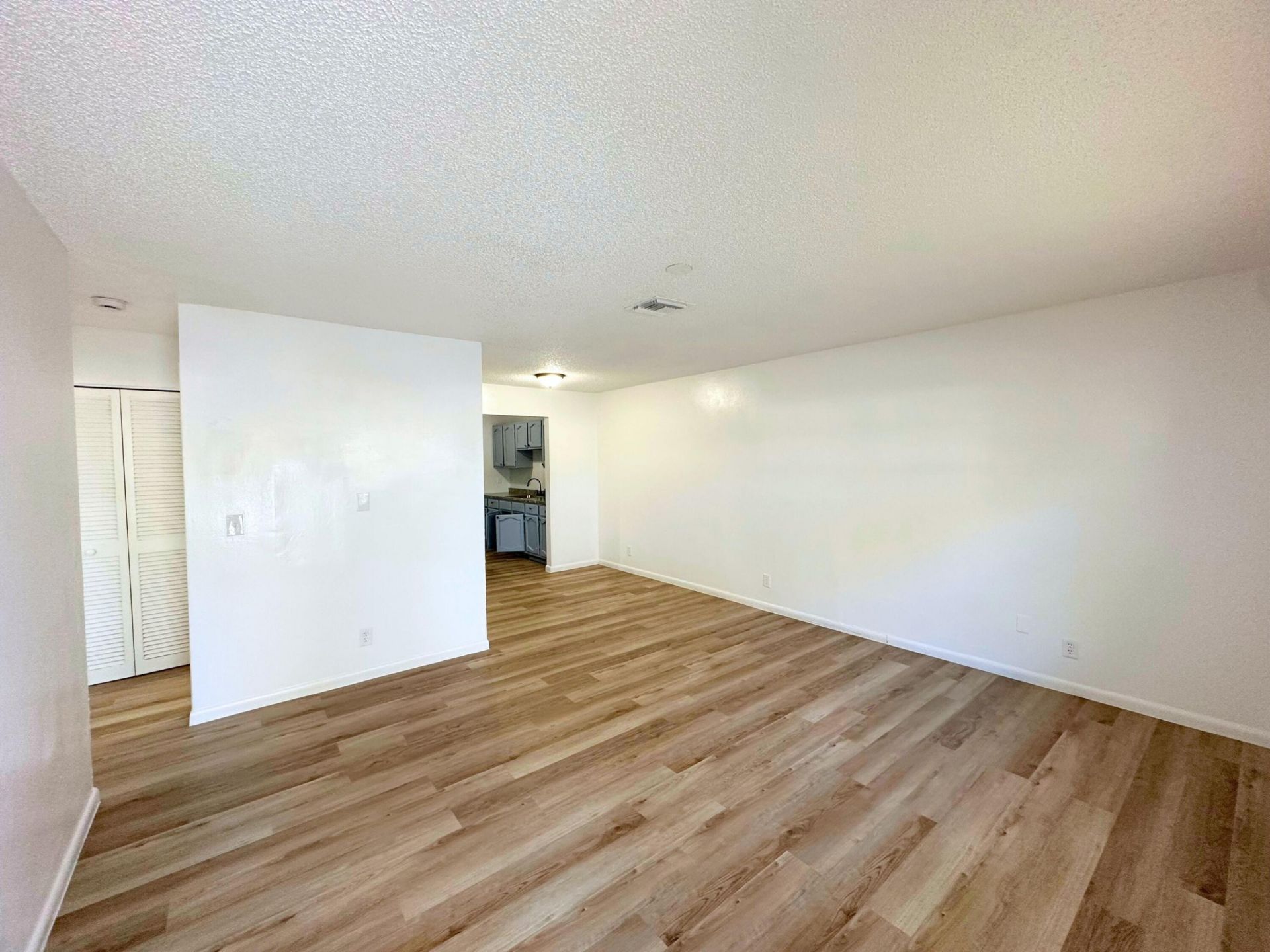 3662 Davis Road, Unit 3668, Palm Springs, FL 33461 Photo