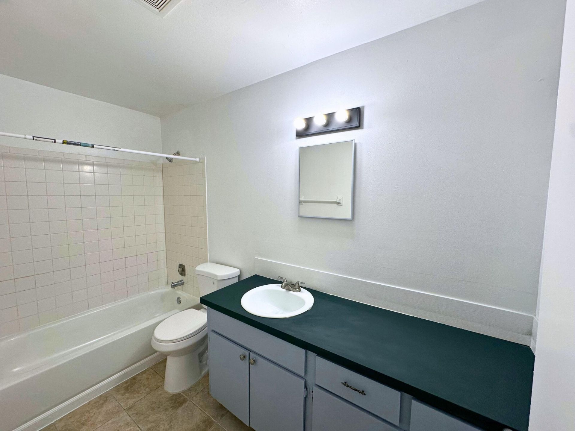 3662 Davis Road, Unit 3668, Palm Springs, FL 33461 Photo