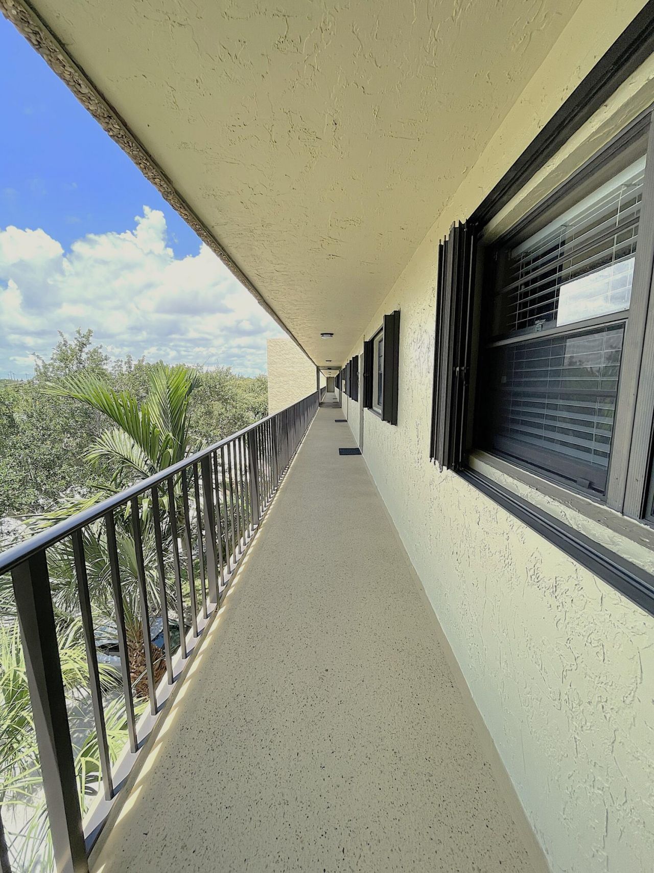 367 S Federal Highway, Unit C426, Deerfield Beach, FL 33441 Photo