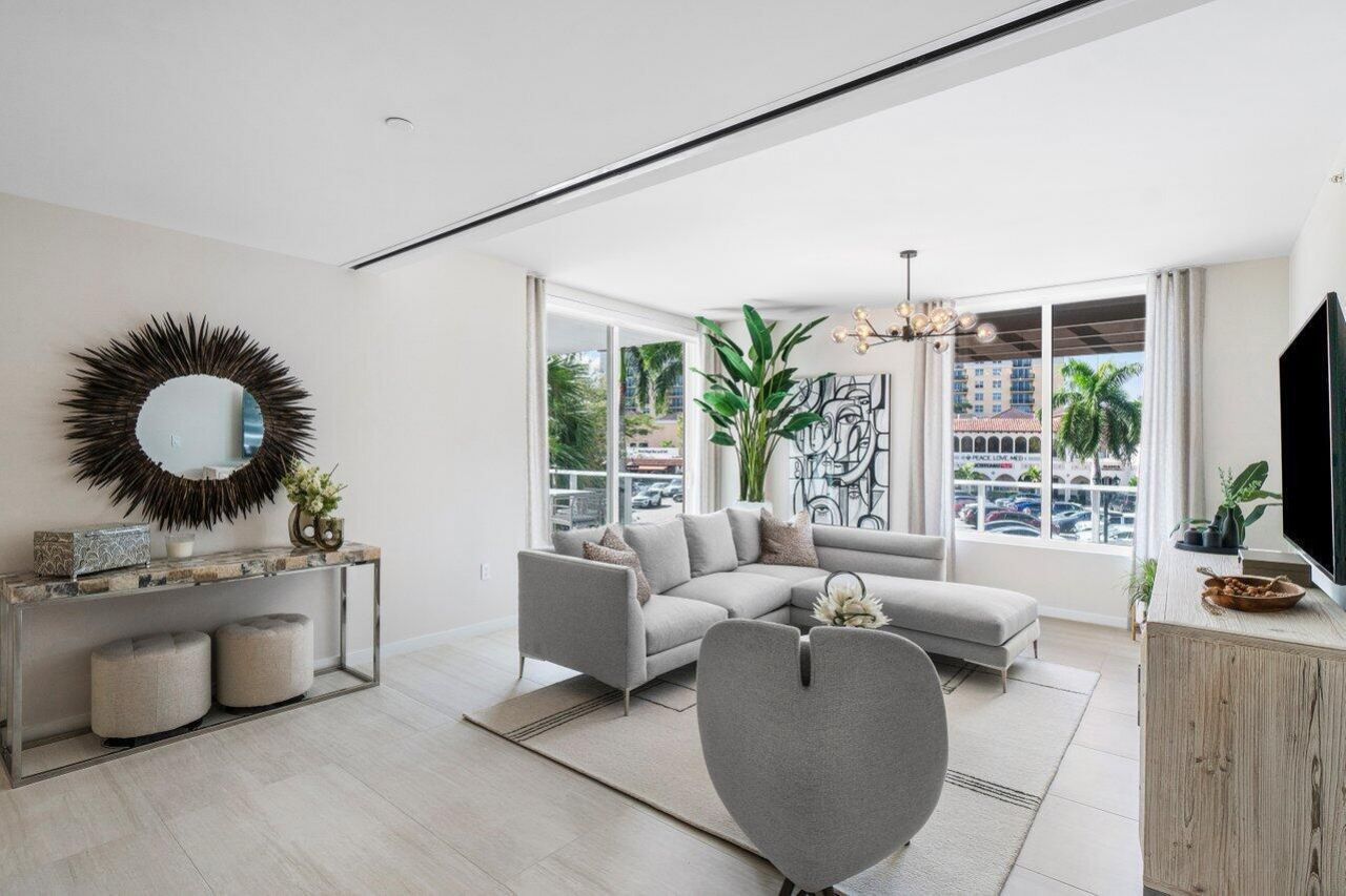 200 SE Mizner Boulevard, Unit 211, Boca Raton, FL 33432 Photo