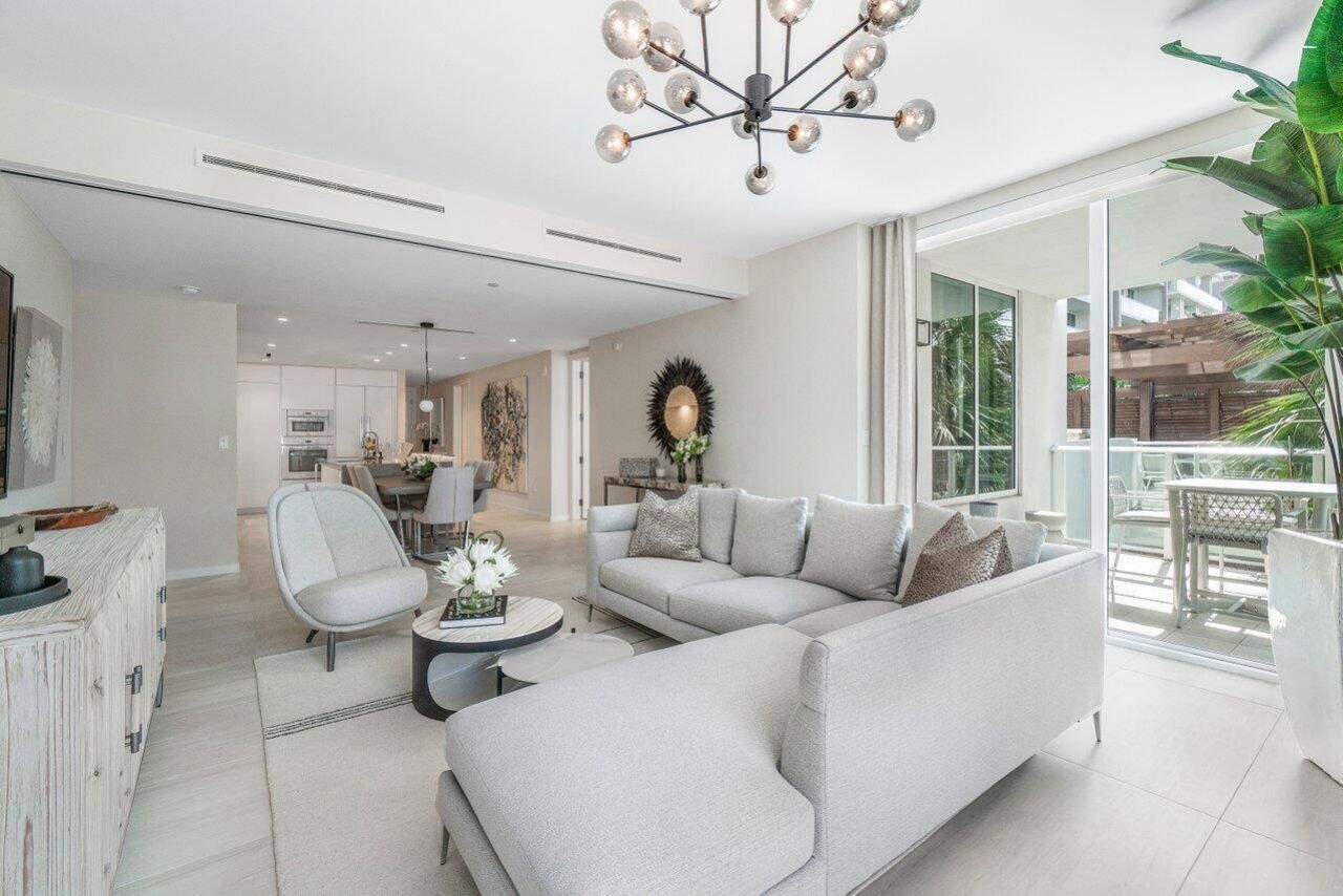 200 SE Mizner Boulevard, Unit 211, Boca Raton, FL 33432 Photo