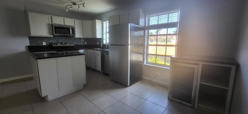 5240 NE 14th Way, Fort Lauderdale, FL 33334 Photo