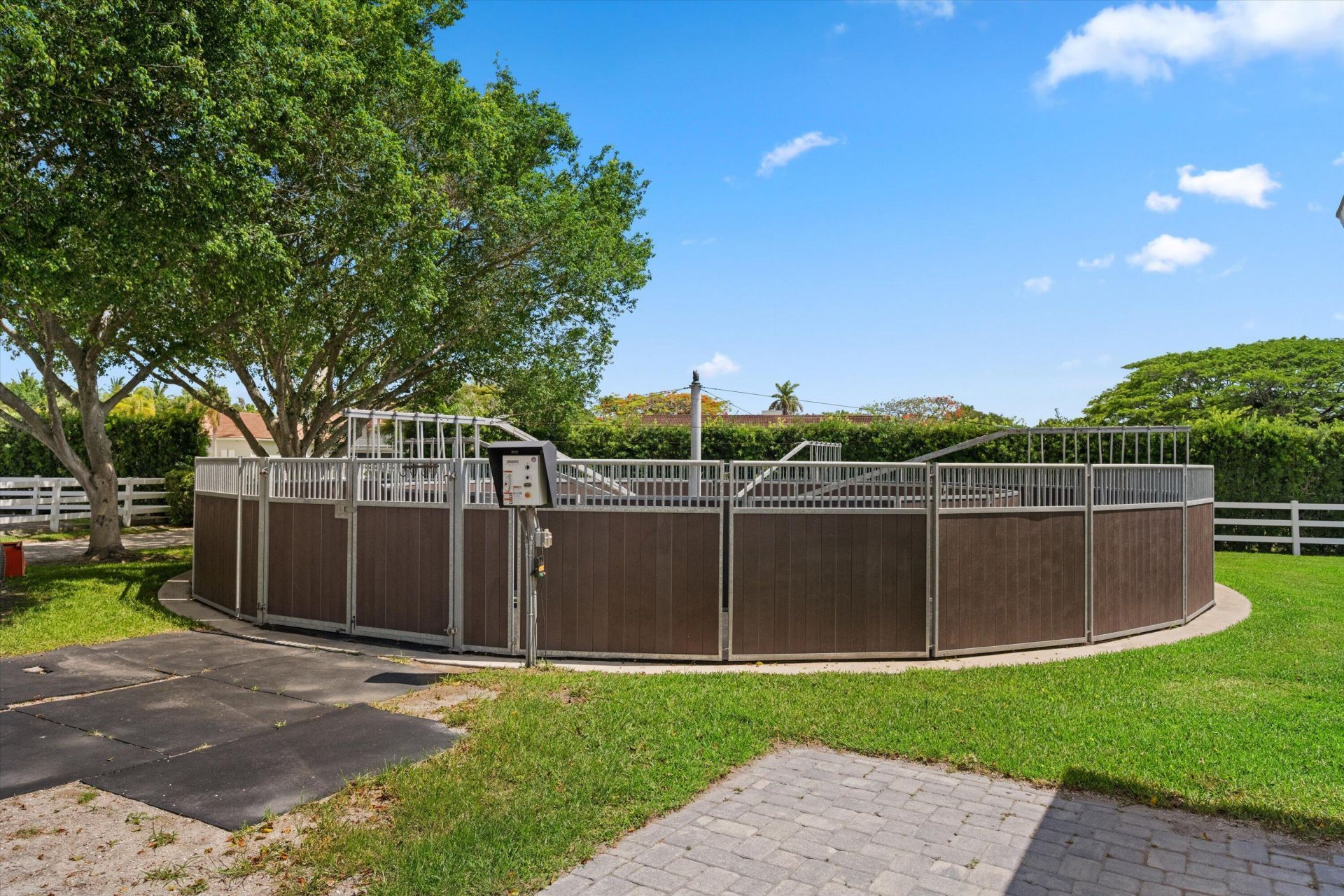 14466 Laurel Trail, Wellington, FL 33414 Photo