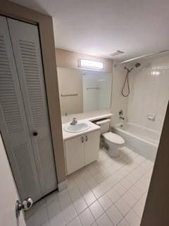 7816 Sonoma Springs Circle, Unit 207, Lake Worth, FL 33463 Photo