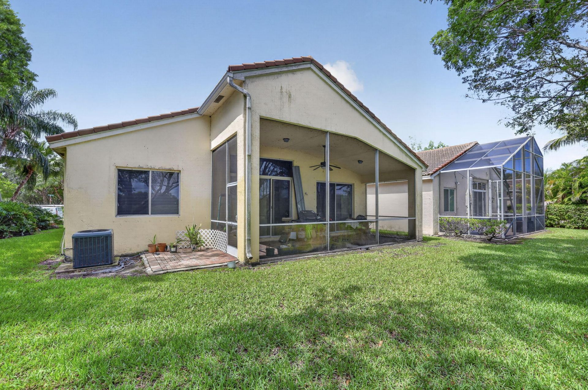 19305 SW 66th Street, Pembroke Pines, FL 33332 Photo