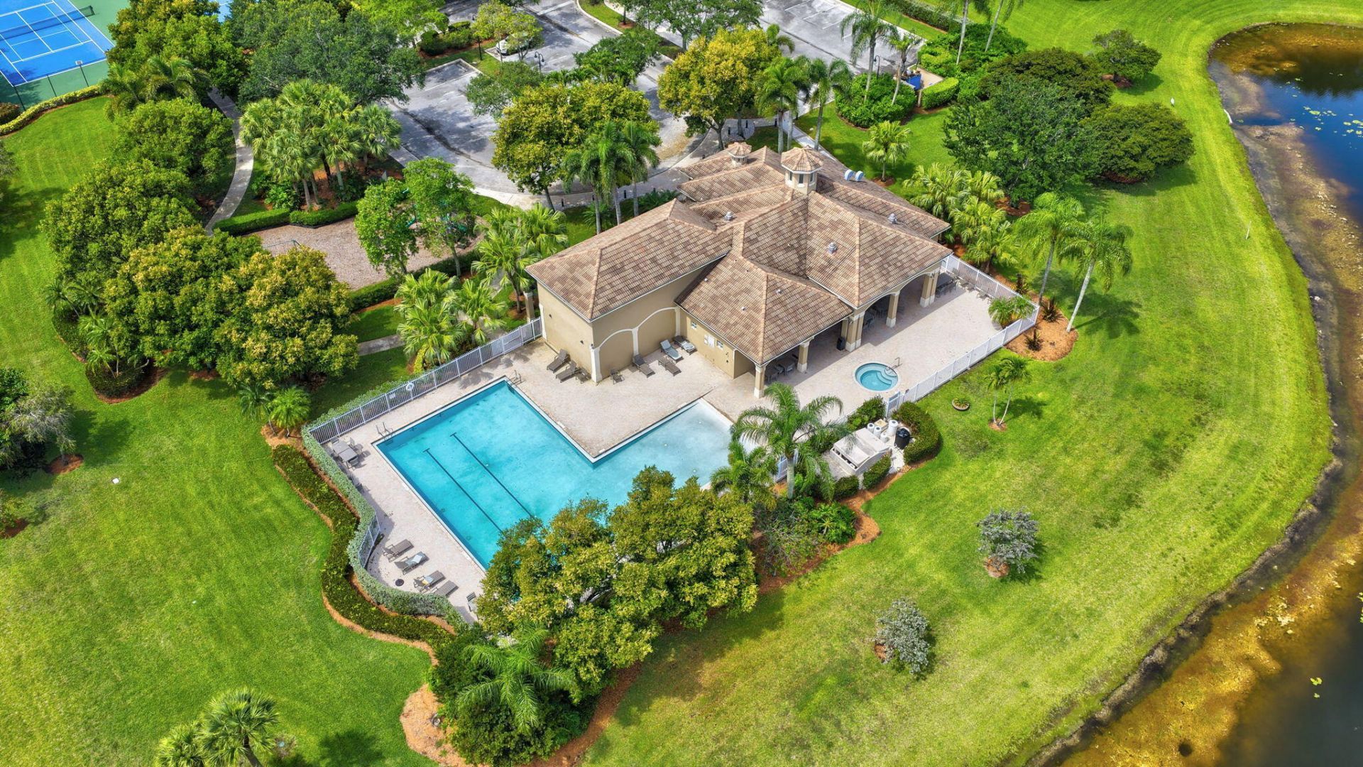 19305 SW 66th Street, Pembroke Pines, FL 33332 Photo