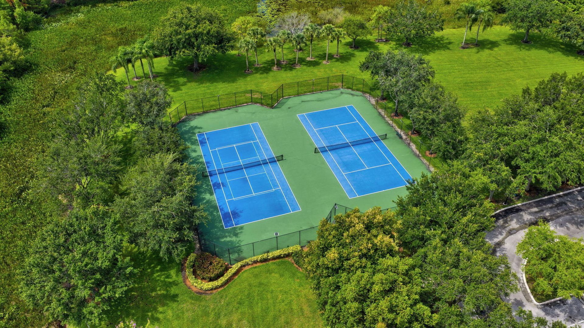 19305 SW 66th Street, Pembroke Pines, FL 33332 Photo