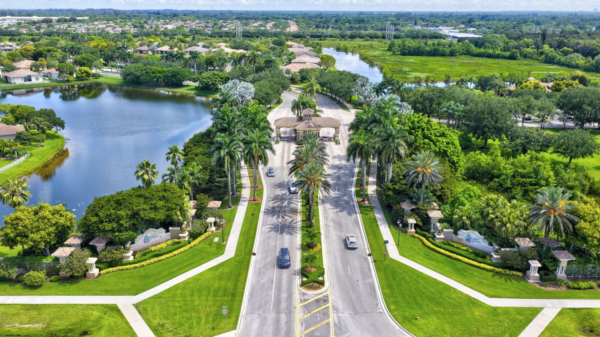 19305 SW 66th Street, Pembroke Pines, FL 33332 Photo