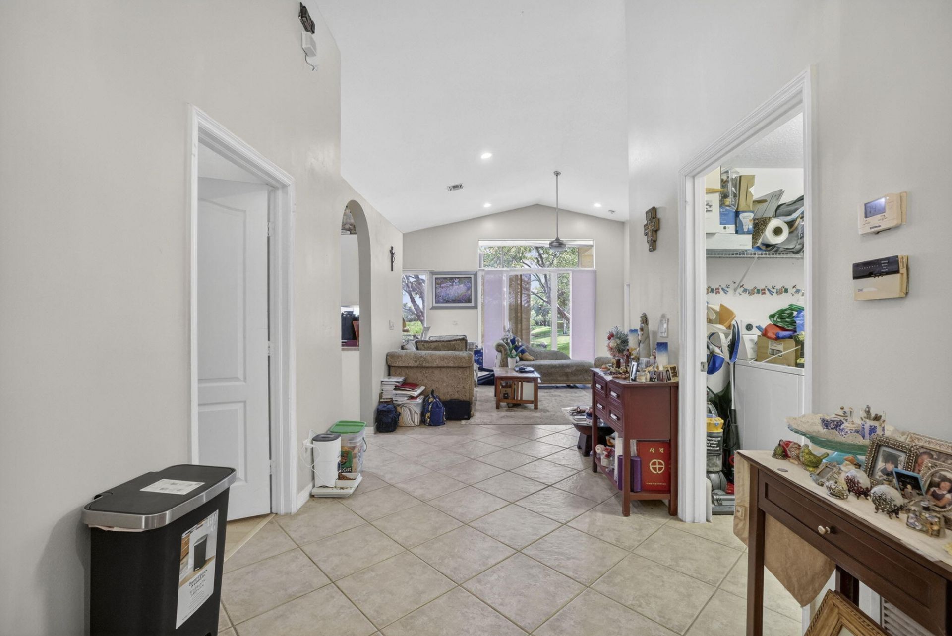 19305 SW 66th Street, Pembroke Pines, FL 33332 Photo