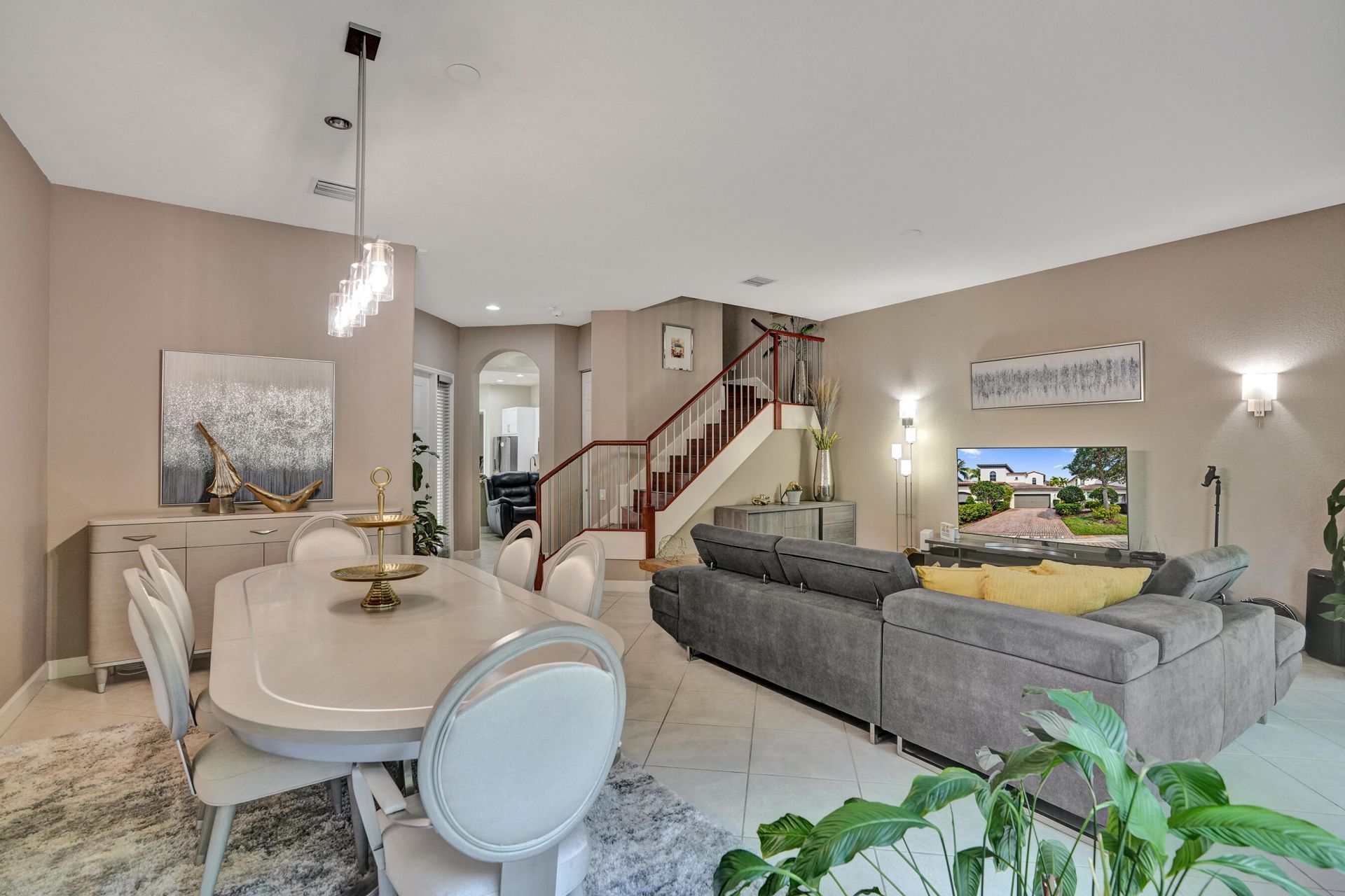 824 Spinnaker Drive E, Hollywood, FL 33019 Photo