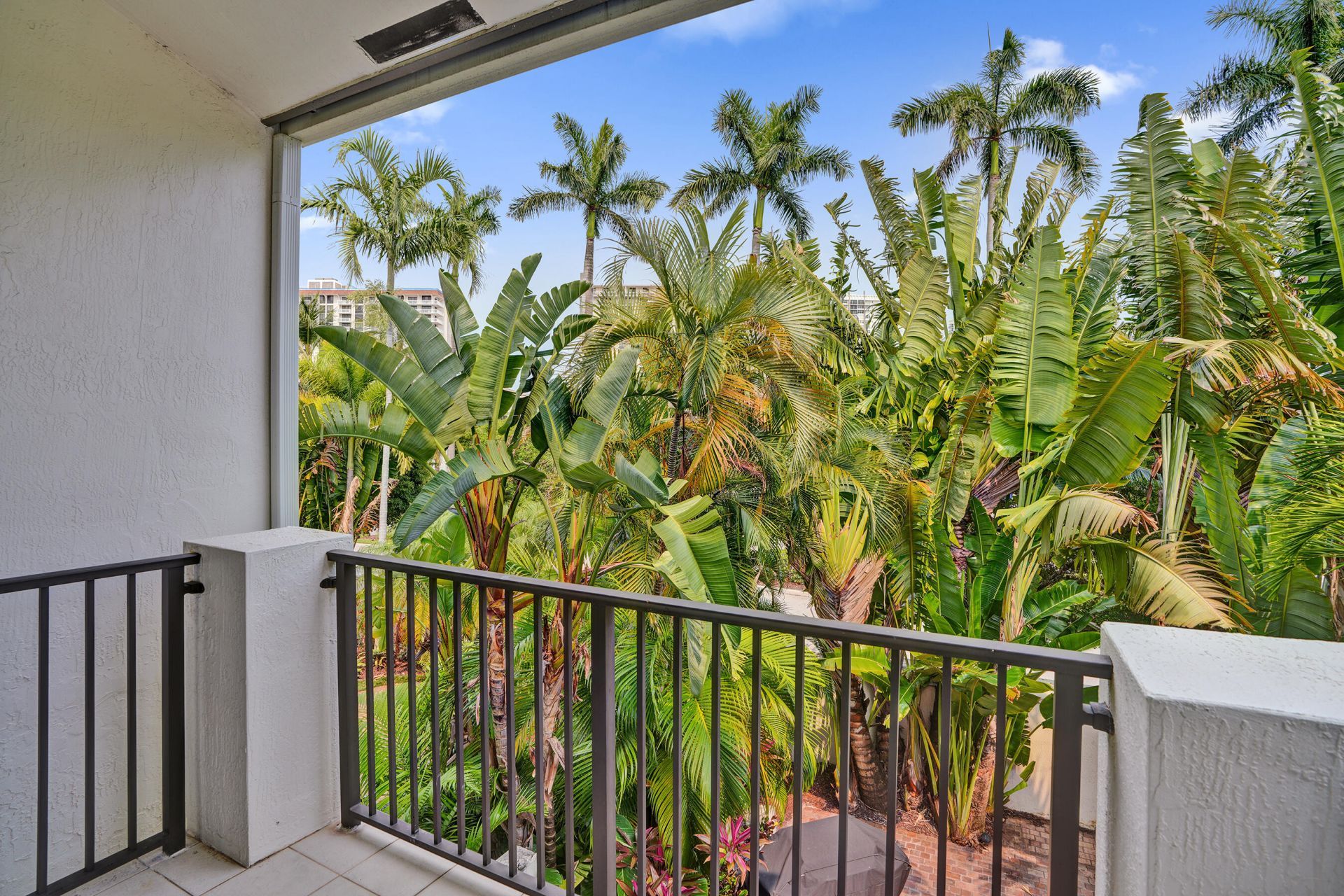 824 Spinnaker Drive E, Hollywood, FL 33019 Photo