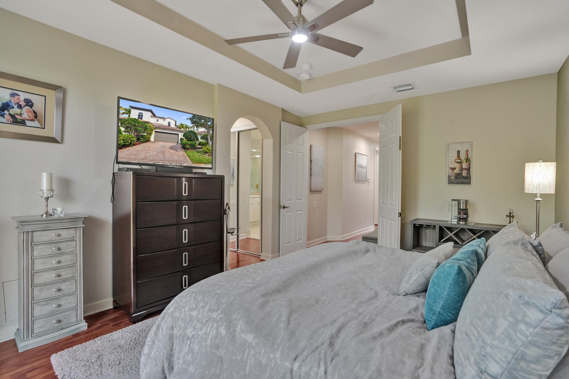 824 Spinnaker Drive E, Hollywood, FL 33019 Photo