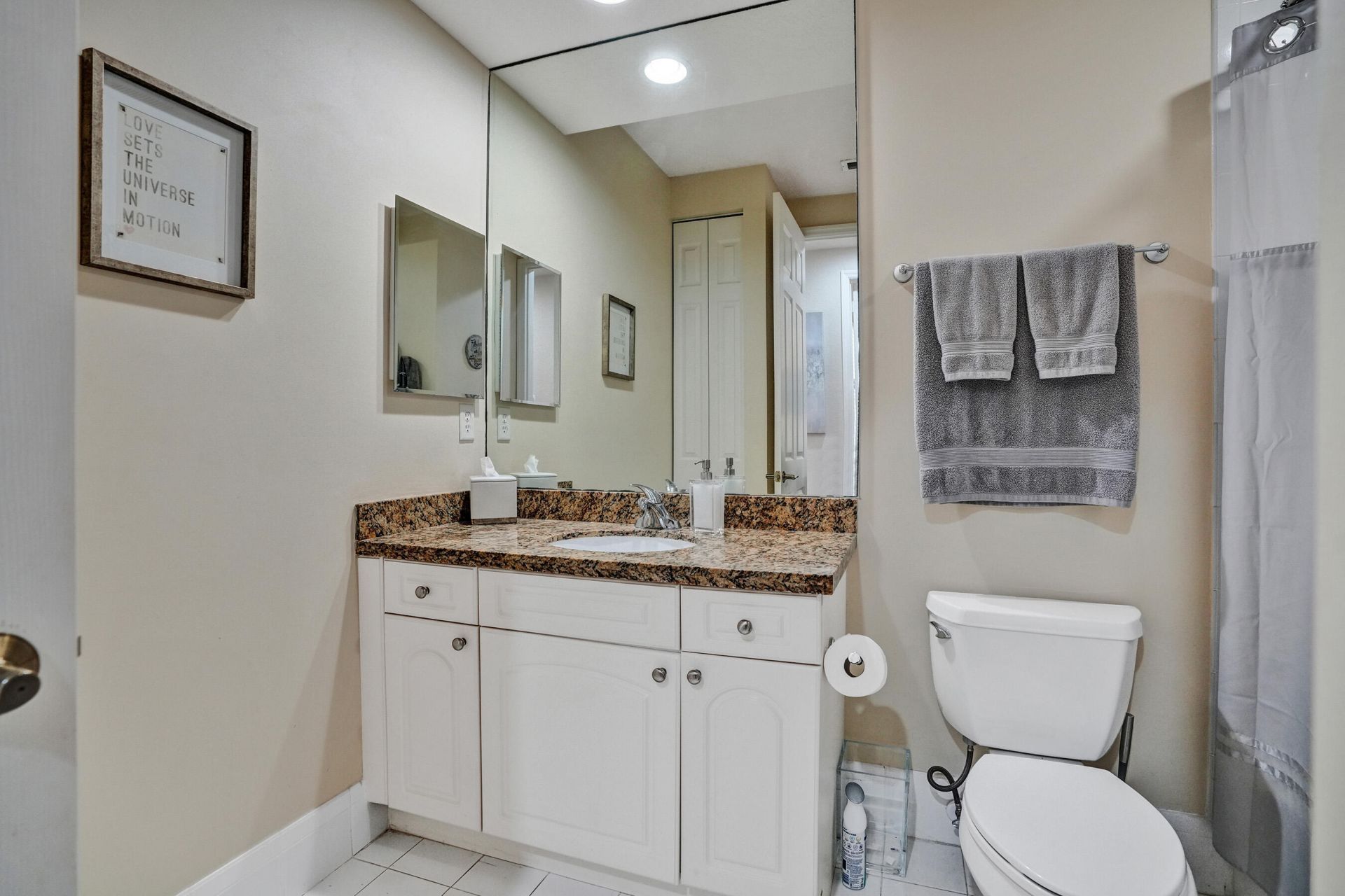 824 Spinnaker Drive E, Hollywood, FL 33019 Photo