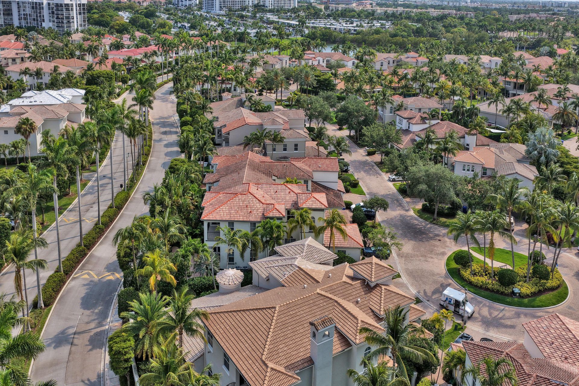 824 Spinnaker Drive E, Hollywood, FL 33019 Photo