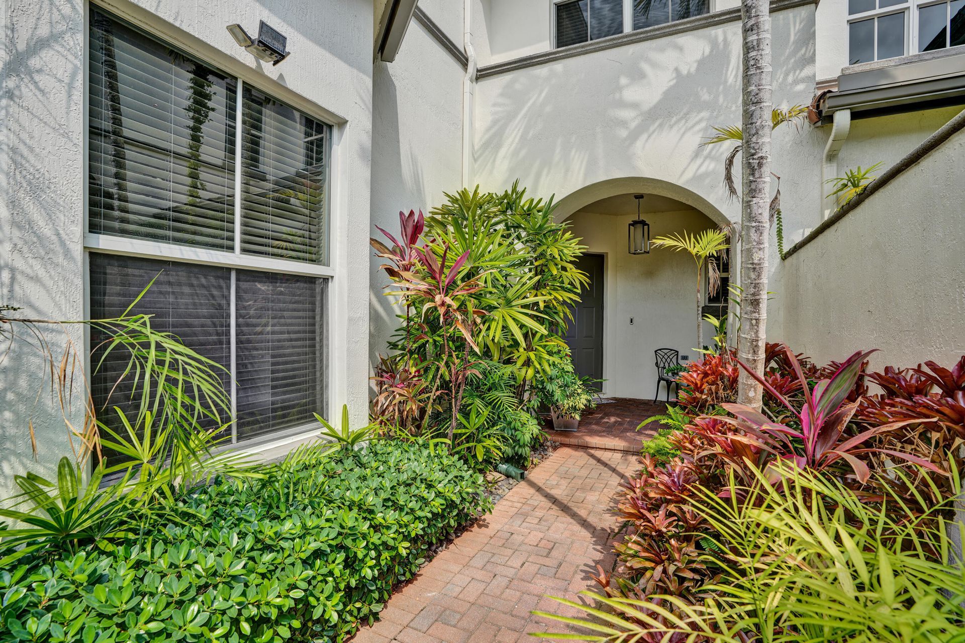 824 Spinnaker Drive E, Hollywood, FL 33019 Photo