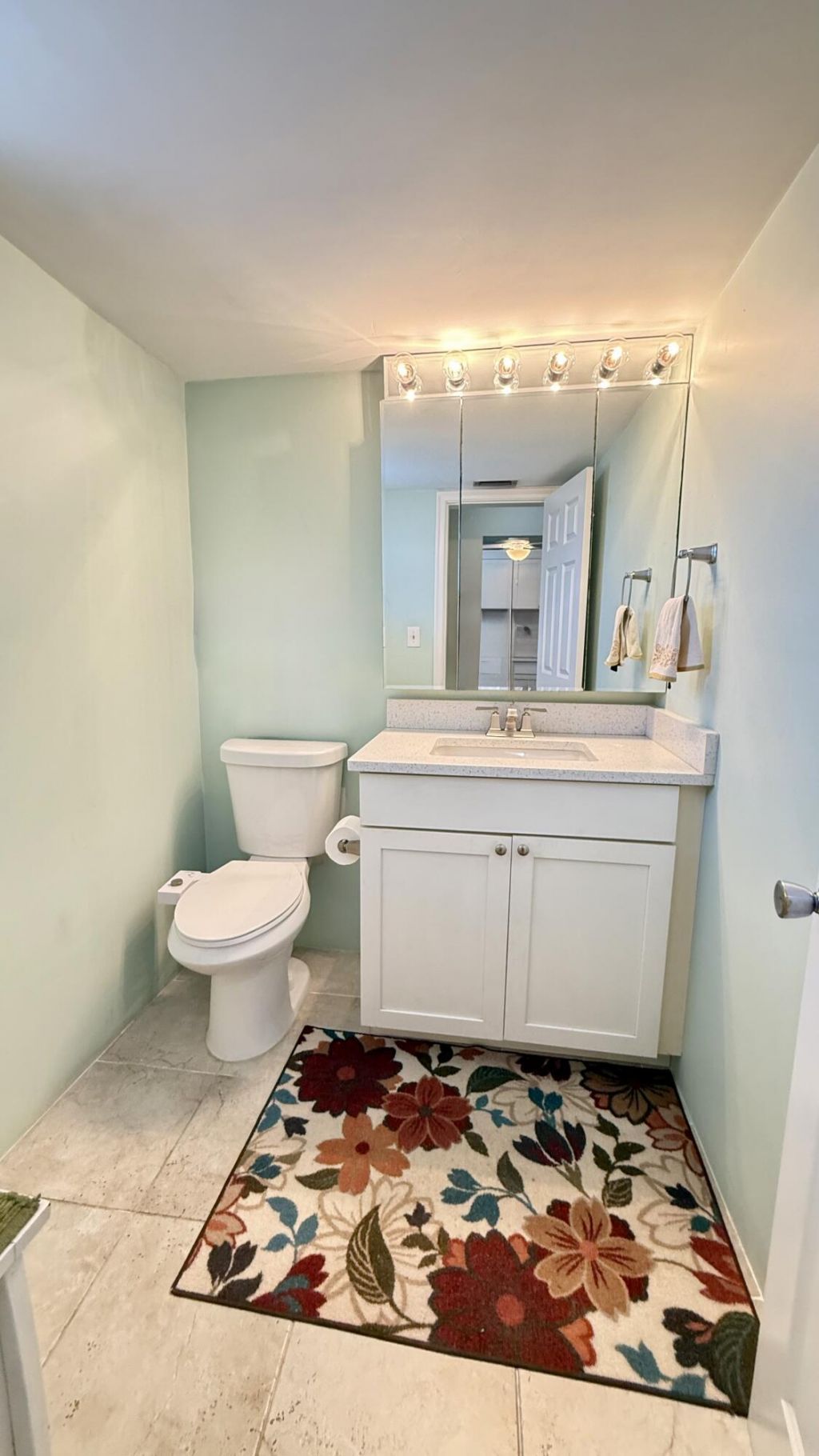 2728 N Garden Dr Drive N, Unit 214, Lake Worth Beach, FL 33461 Photo