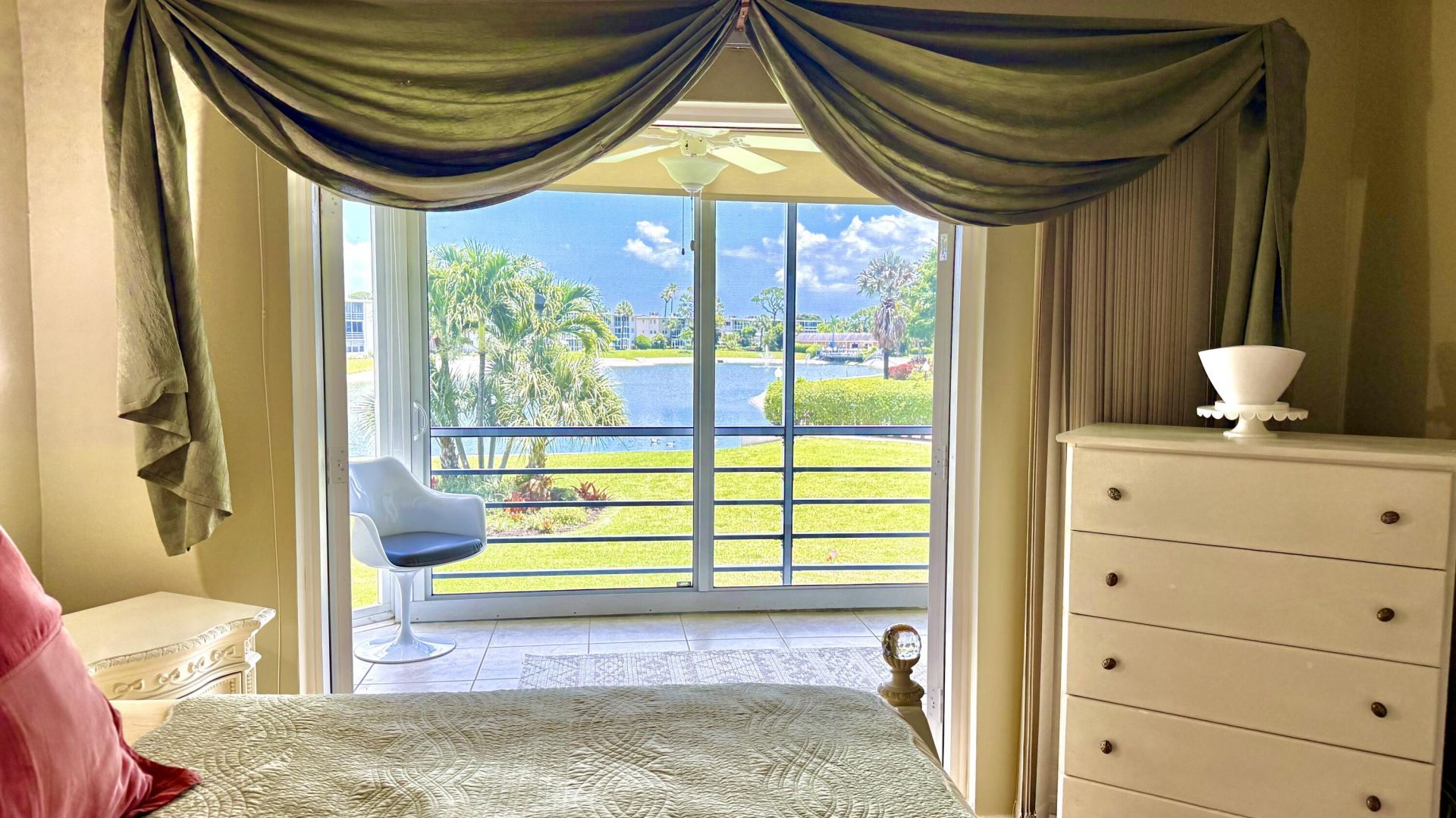 2728 N Garden Dr Drive N, Unit 214, Lake Worth Beach, FL 33461 Photo