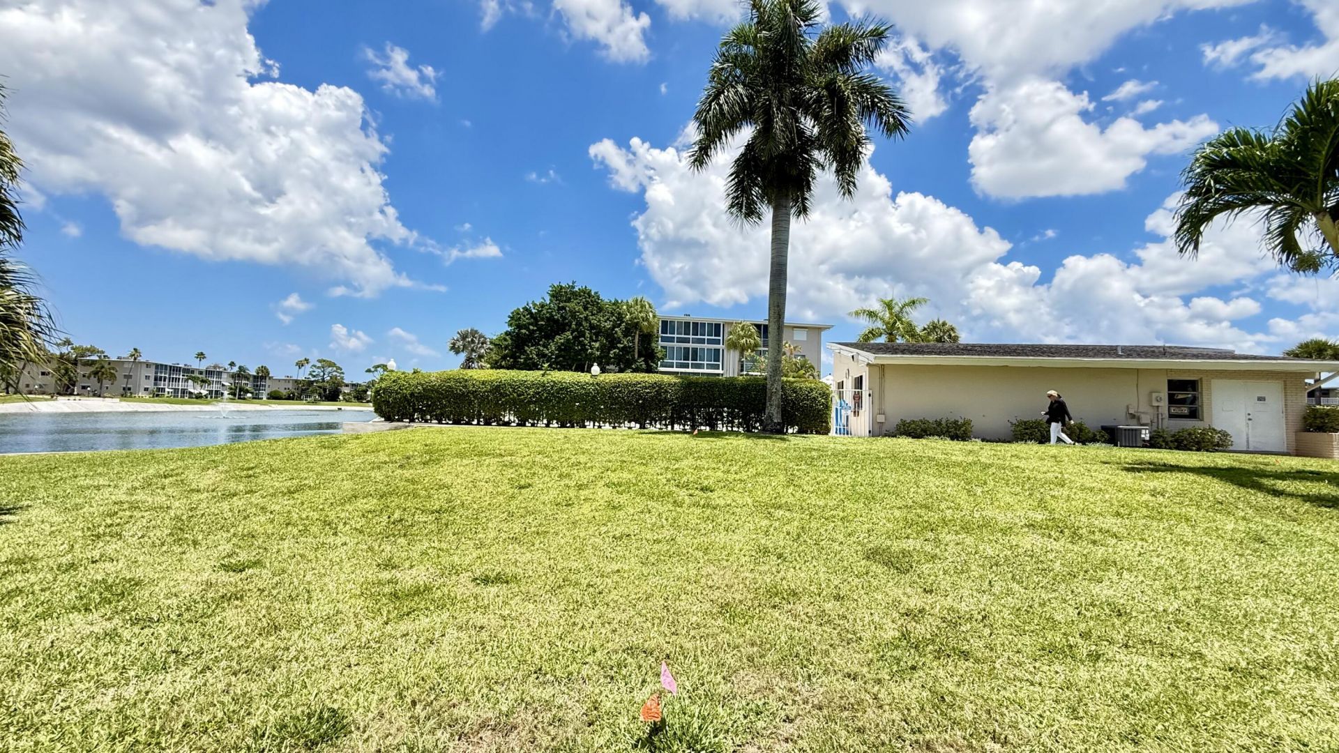 2728 N Garden Dr Drive N, Unit 214, Lake Worth Beach, FL 33461 Photo