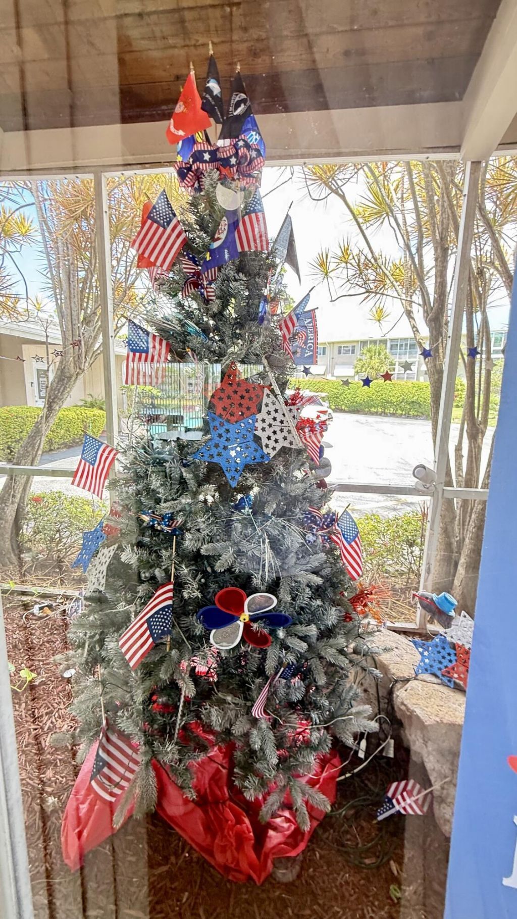 2728 N Garden Dr Drive N, Unit 214, Lake Worth Beach, FL 33461 Photo