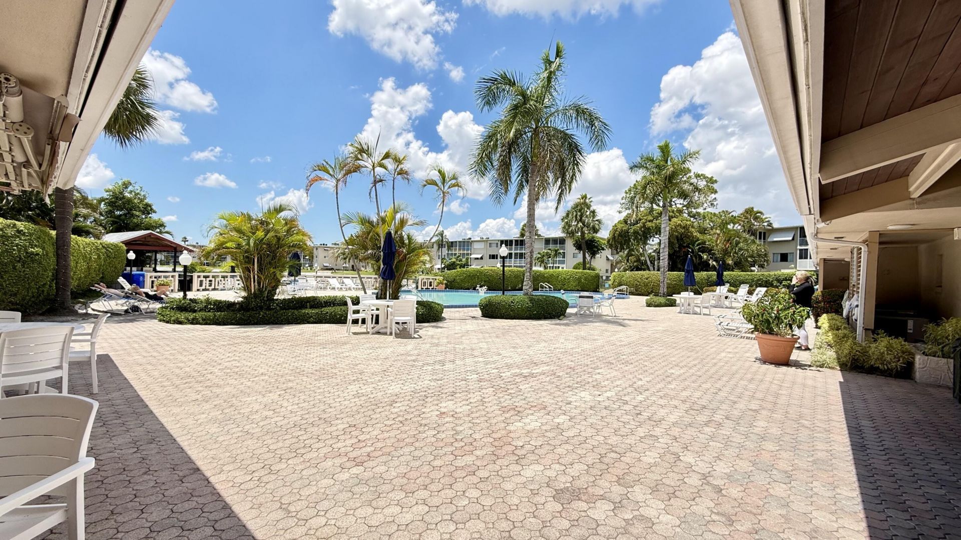 2728 N Garden Dr Drive N, Unit 214, Lake Worth Beach, FL 33461 Photo
