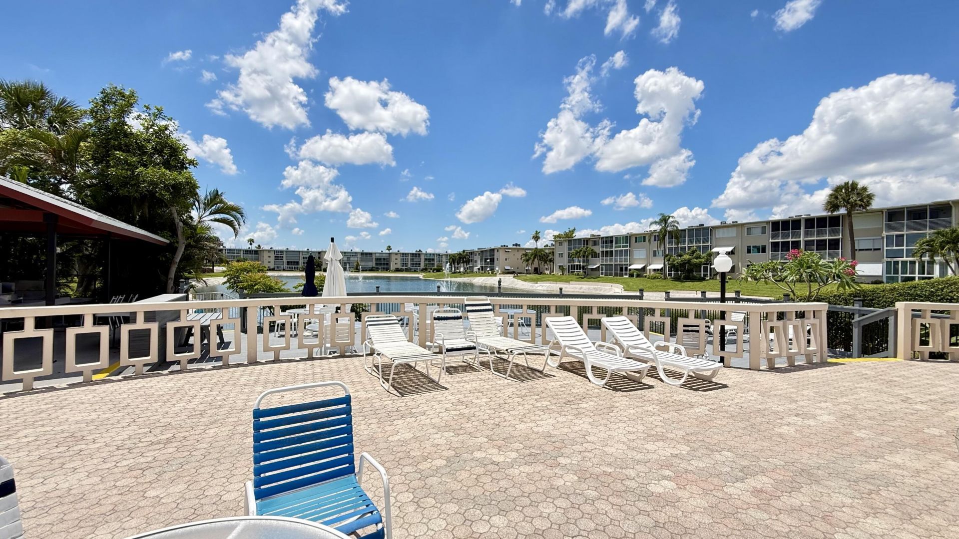 2728 N Garden Dr Drive N, Unit 214, Lake Worth Beach, FL 33461 Photo