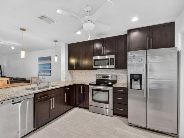 1039 Arezzo Circle, Boynton Beach, FL 33436