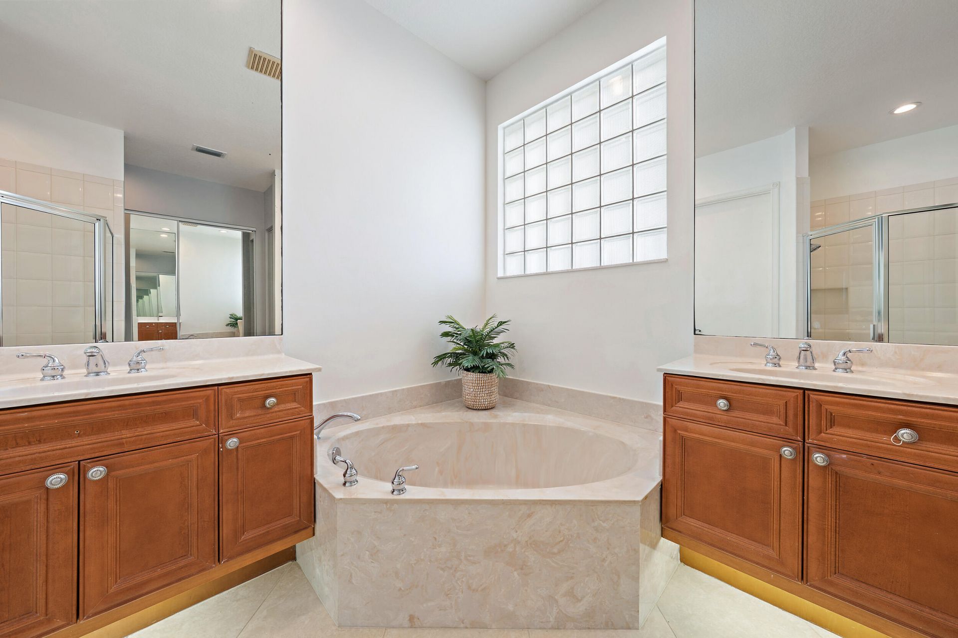 141 Sedona Way, Palm Beach Gardens, FL 33418 Photo