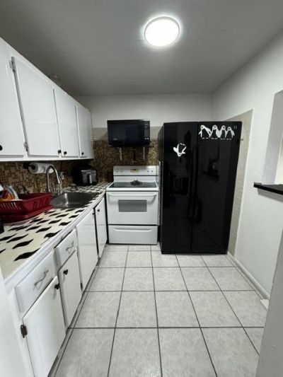 104 Hastings G, West Palm Beach, FL 33417 Photo