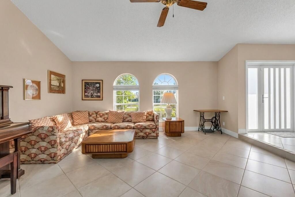 895 NW 110th Lane, Coral Springs, FL 33071 Photo