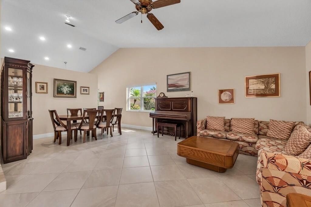895 NW 110th Lane, Coral Springs, FL 33071 Photo