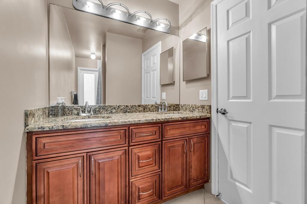 895 NW 110th Lane, Coral Springs, FL 33071 Photo