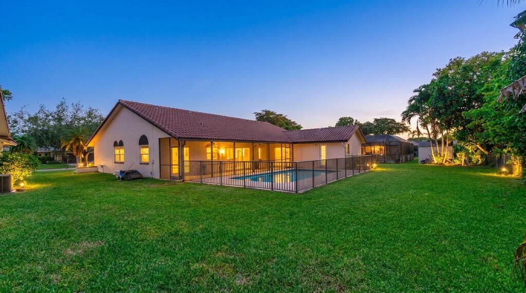 895 NW 110th Lane, Coral Springs, FL 33071 Photo