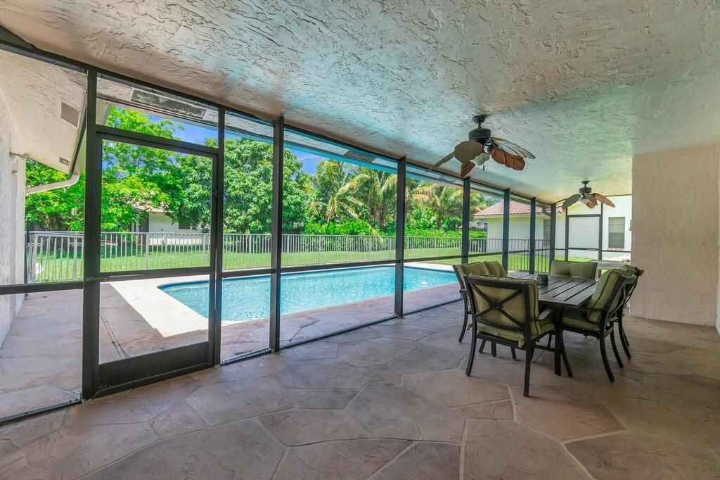 895 NW 110th Lane, Coral Springs, FL 33071 Photo