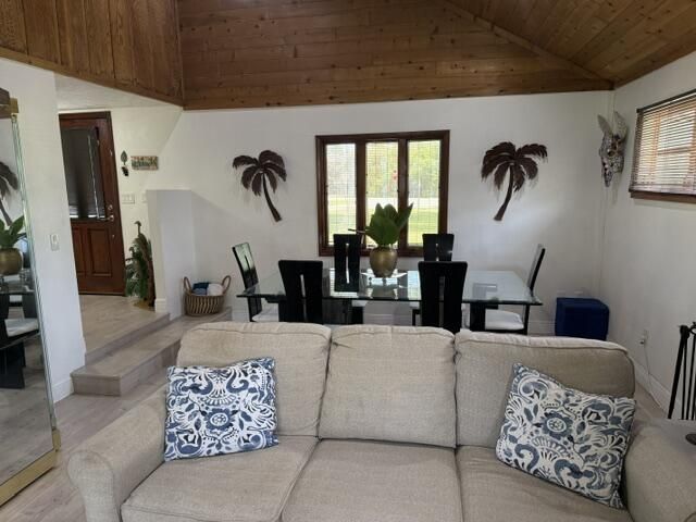 709 Savannah Street, Fort Pierce, FL 34982 Photo