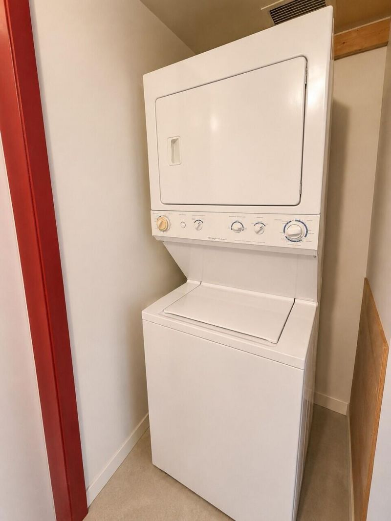 3589 S Ocean Boulevard, Unit 404, South Palm Beach, FL 33480 Photo