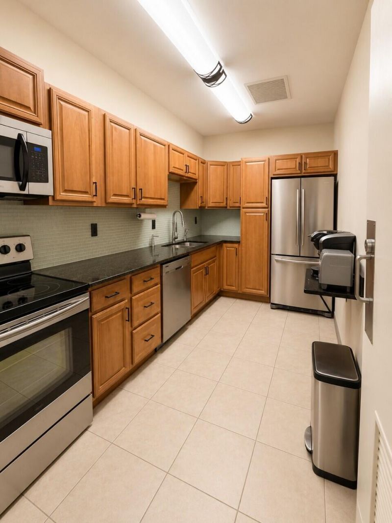 3589 S Ocean Boulevard, Unit 404, South Palm Beach, FL 33480 Photo