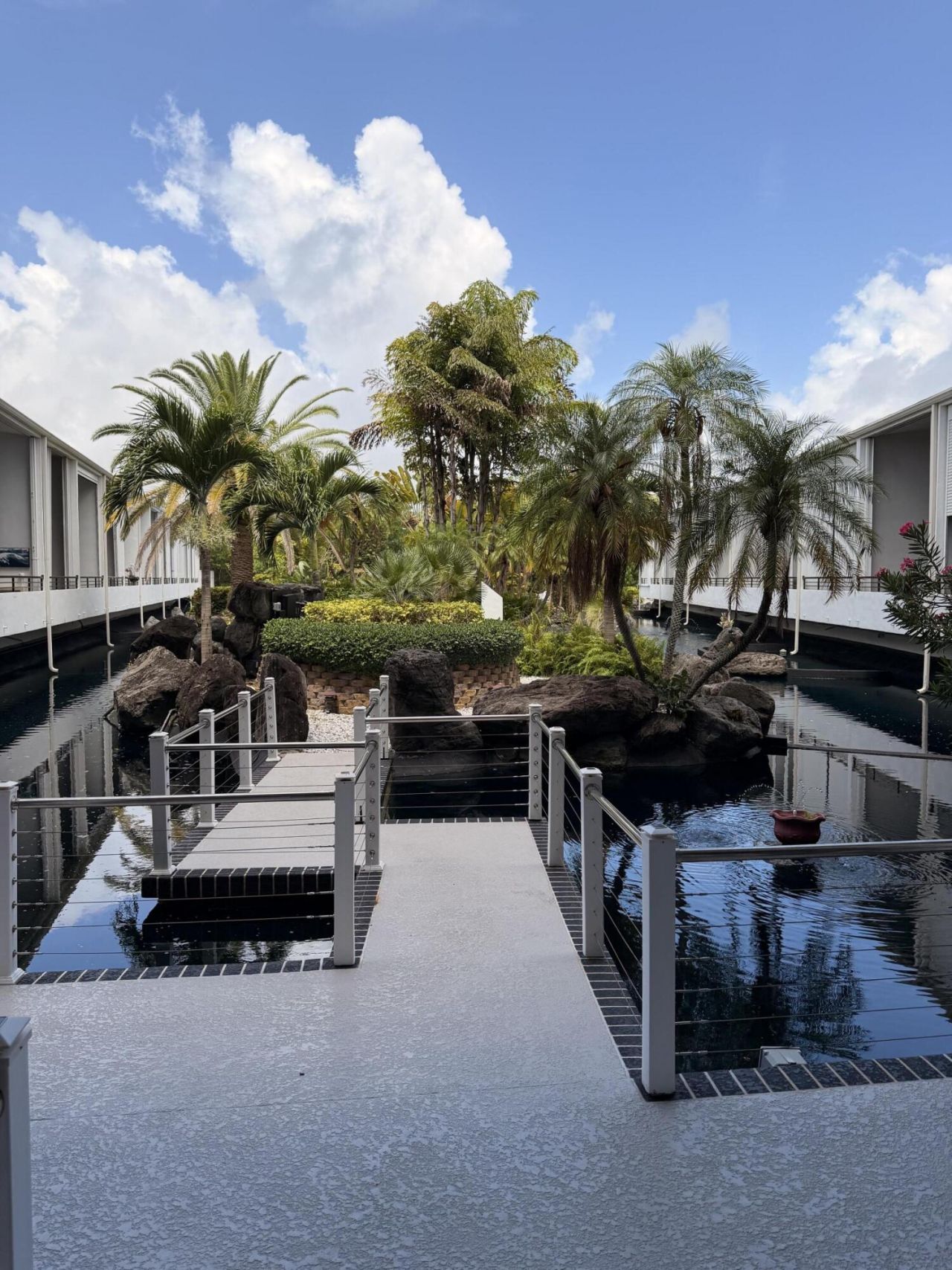 3589 S Ocean Boulevard, Unit 404, South Palm Beach, FL 33480 Photo