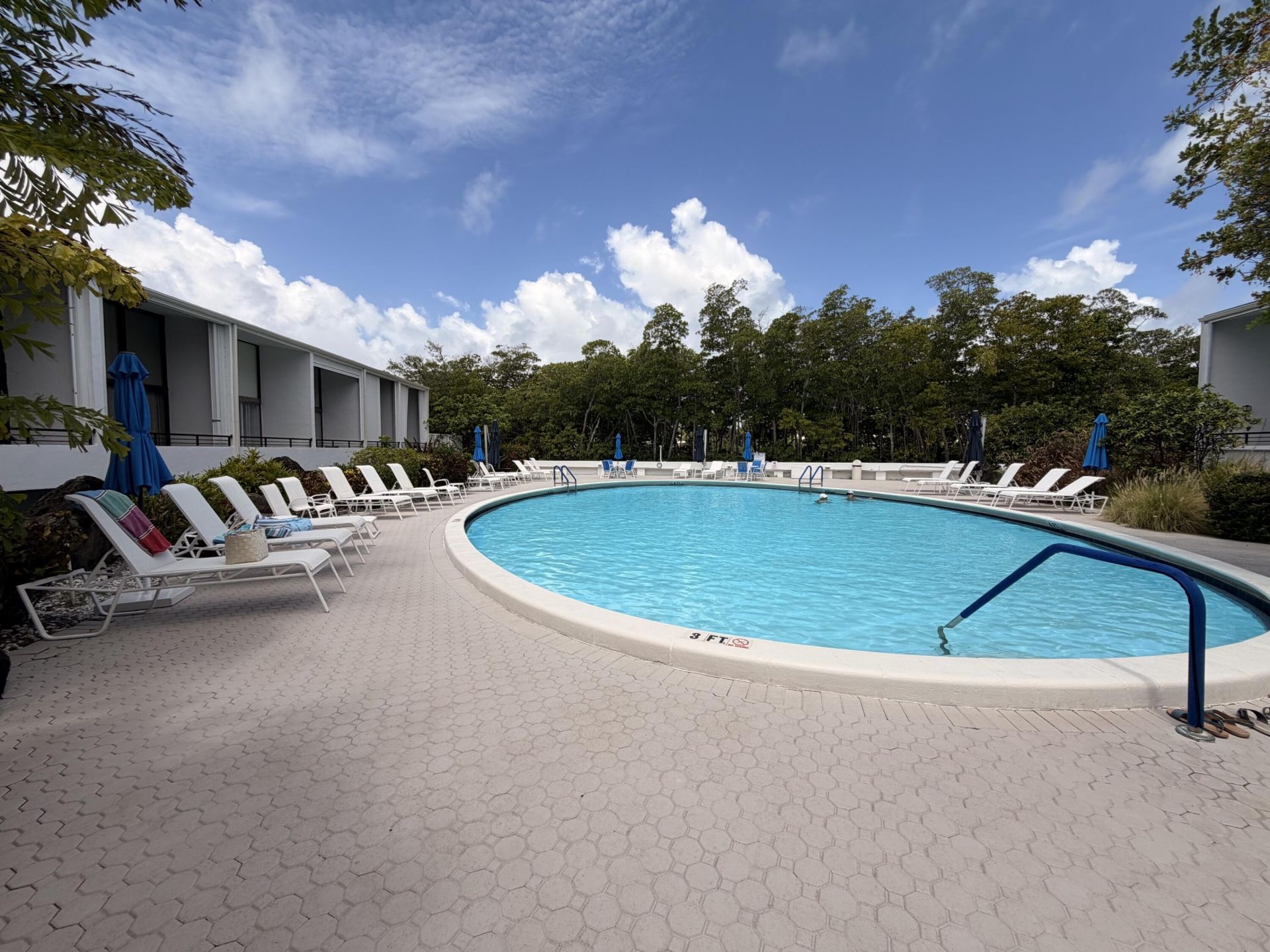 3589 S Ocean Boulevard, Unit 404, South Palm Beach, FL 33480 Photo