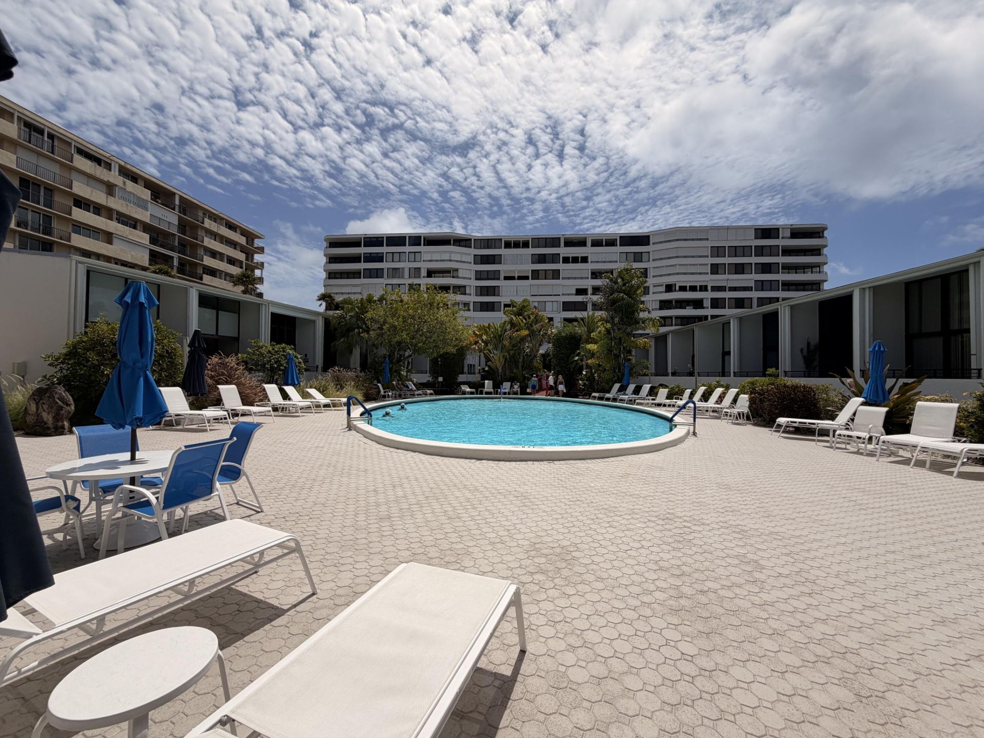 3589 S Ocean Boulevard, Unit 404, South Palm Beach, FL 33480 Photo