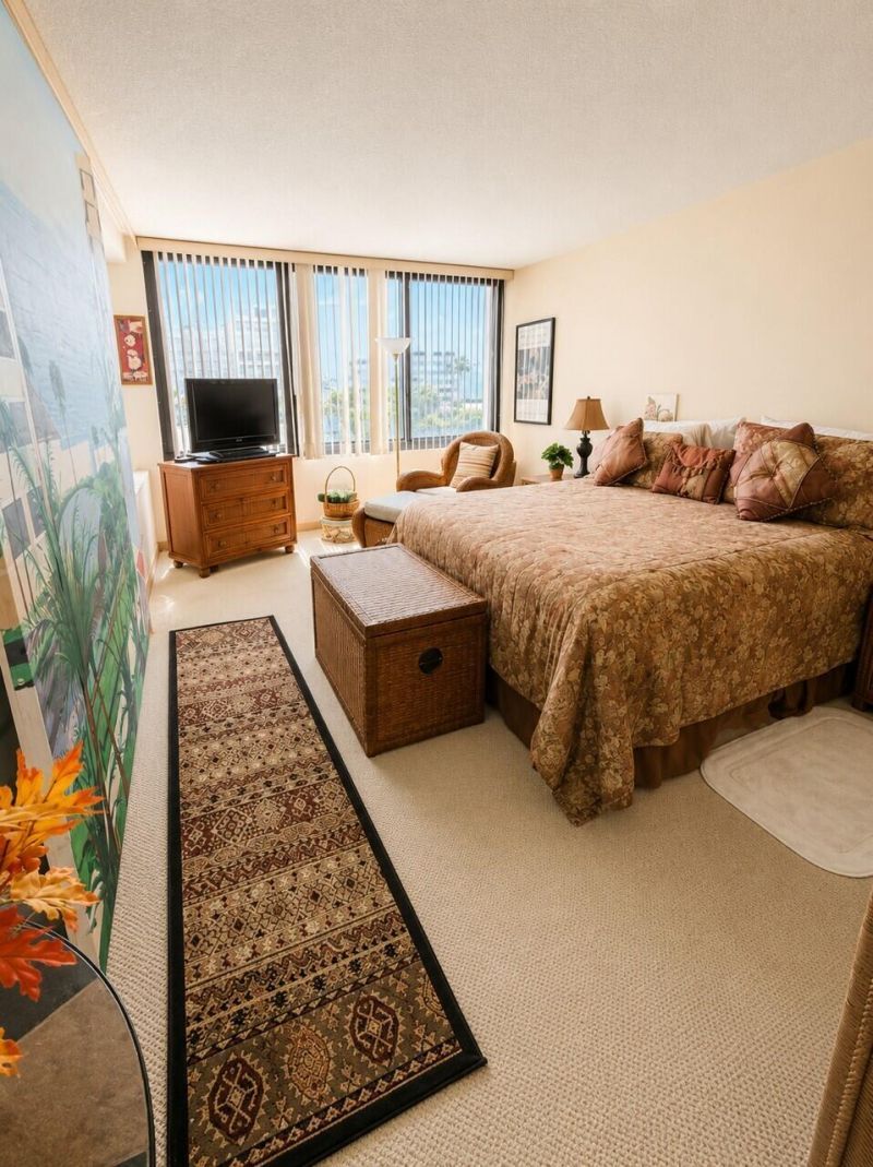 3589 S Ocean Boulevard, Unit 404, South Palm Beach, FL 33480 Photo