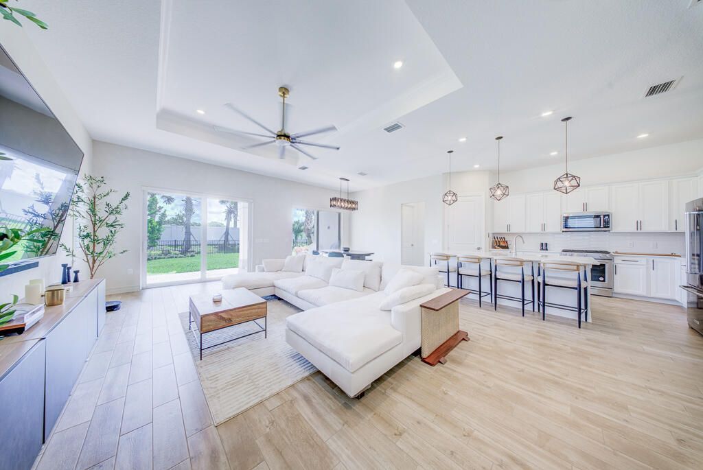 10562 Northbrook Circle, Palm Beach Gardens, FL 33412 Photo