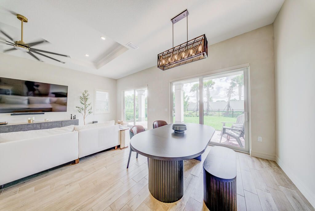 10562 Northbrook Circle, Palm Beach Gardens, FL 33412 Photo
