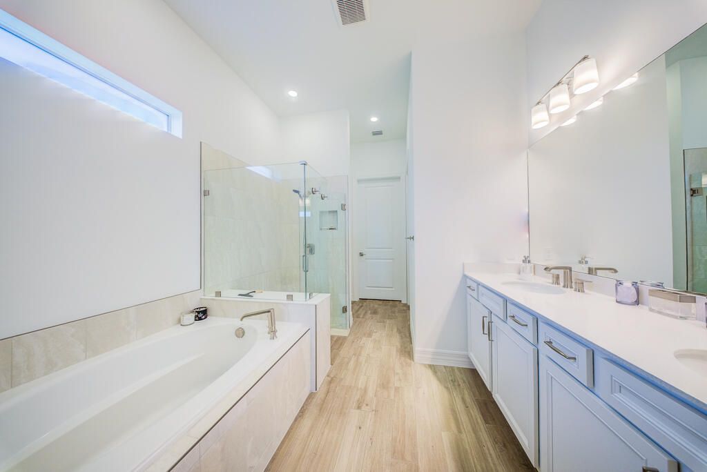 10562 Northbrook Circle, Palm Beach Gardens, FL 33412 Photo